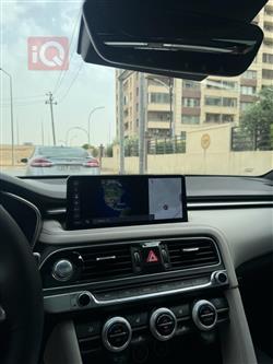 جێنسس G70
